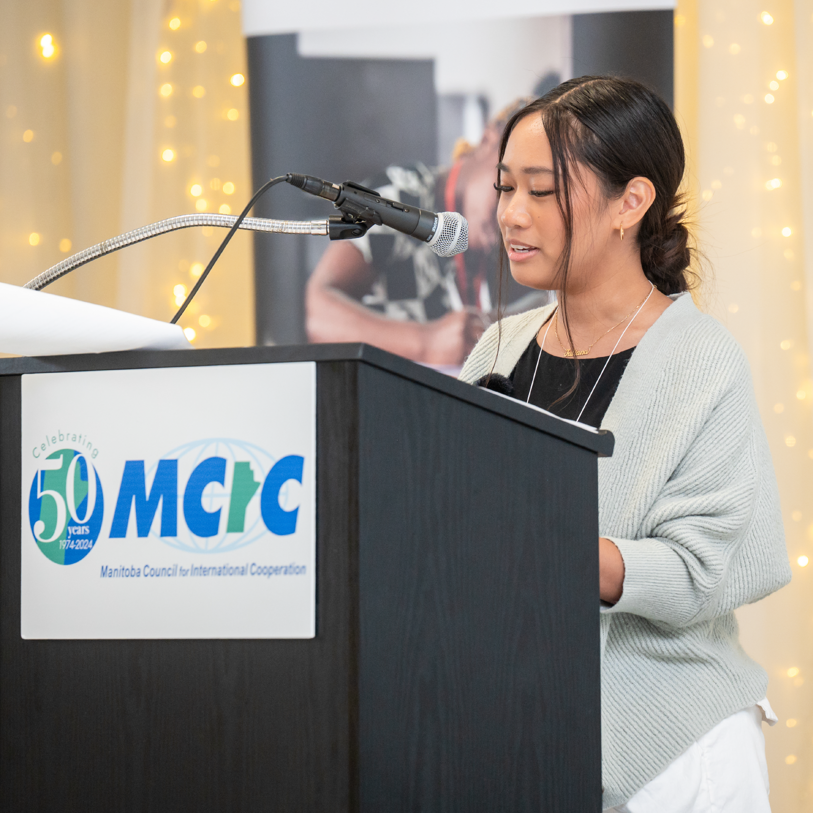 Award winning student presents to an audience at MCIC's AGM.